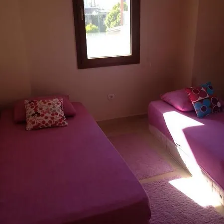 Vila Villas Mandalyas *